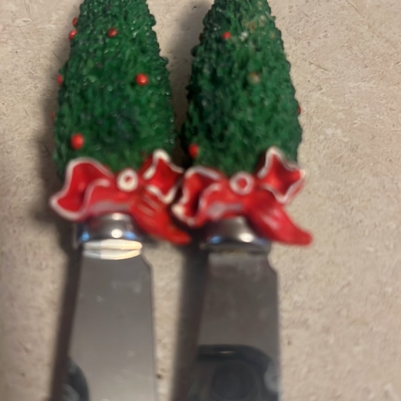Christmas Tree Spreader Cheese Knife Holiday Tableware Collectible set of 4 - Picture 5 of 6